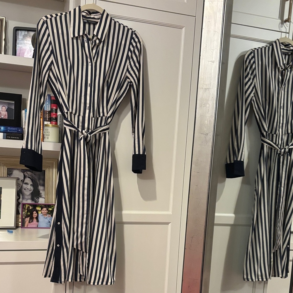 Zara Black and White Striped Long Sleeve Dress - worn once